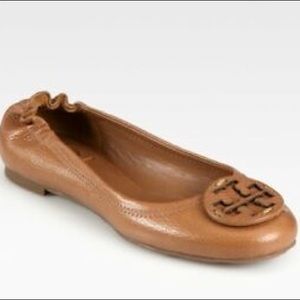 BRAND NEW Tory Burch Reva Logo Tan Ballerina Flat